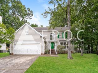 5609 Boxborough Ct, Greensboro, NC 27407