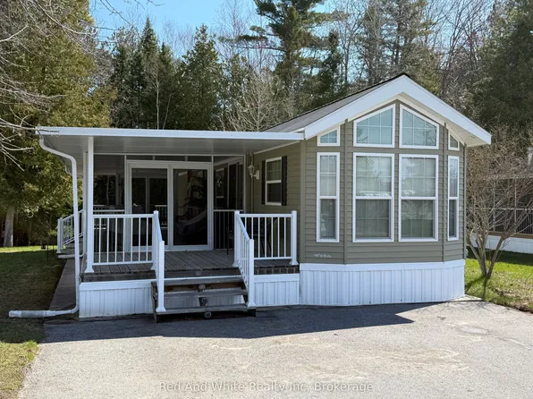 103 Madawaska Trl, Wasaga Beach, ON L9Z 2M2