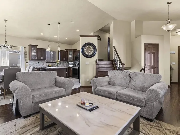 1108 N Mossy Oak Ave — Photo 4