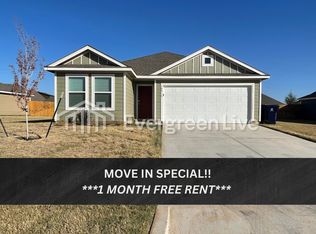 10913 SW 22nd St, Yukon, OK 73099