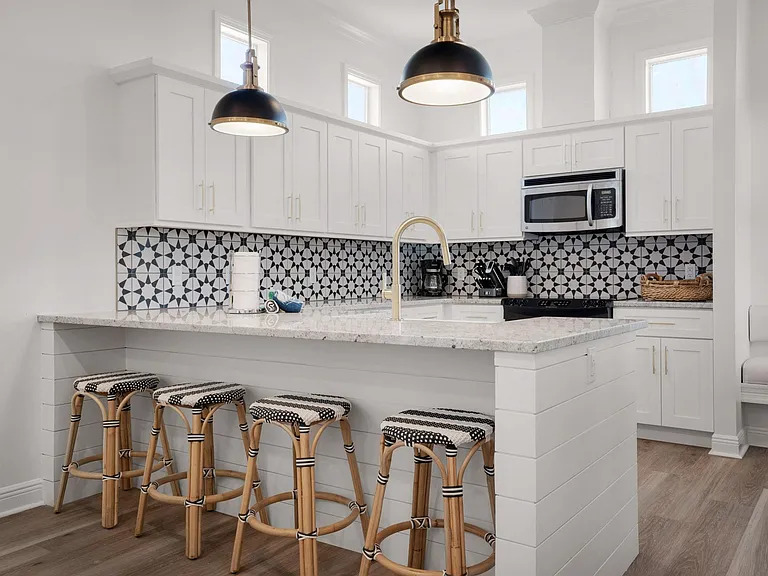 4 seat breakfast bar