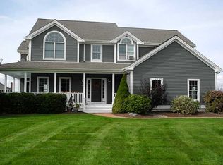 246 King Charles Dr, Portsmouth, RI 02871