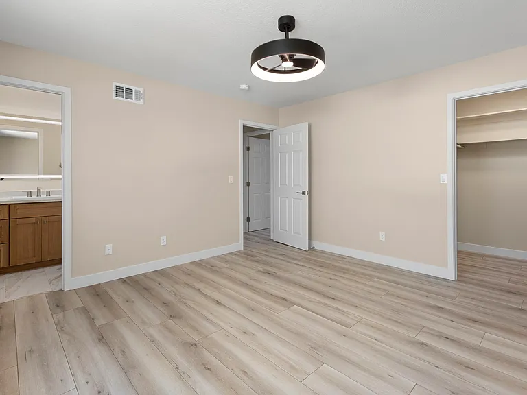 2423 Fieldlane Pl — Photo 15