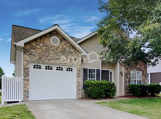 104 Cameron Way Cir, Winston Salem, NC 27103