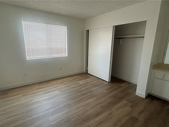 5th image of 1025 N Tippecanoe Ave Unit 149