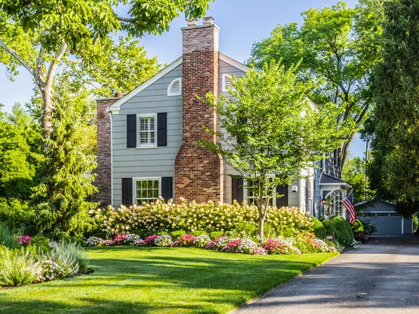 1264 Golden Hill Dr, Indianapolis, IN 46208