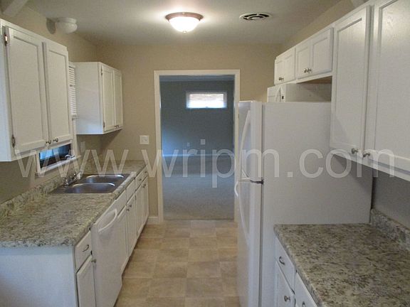 5th image of 4074 N 98th St
