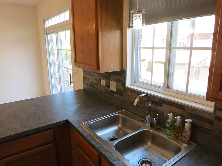 Neudearborn Ln — Photo 10