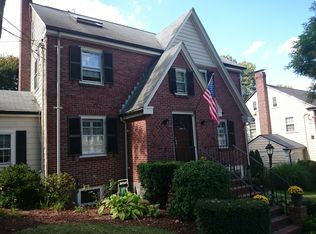 35 Cerdan Ave, West Roxbury, MA 02132