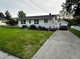2583 Hague Ave SW, Wyoming, MI 49519