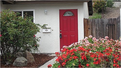 1st image of 1054 Carlsbad St