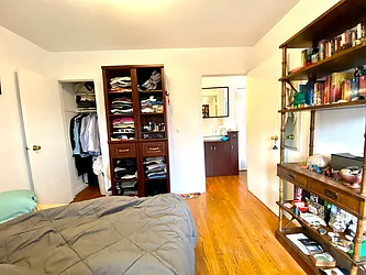 Rented by R New York