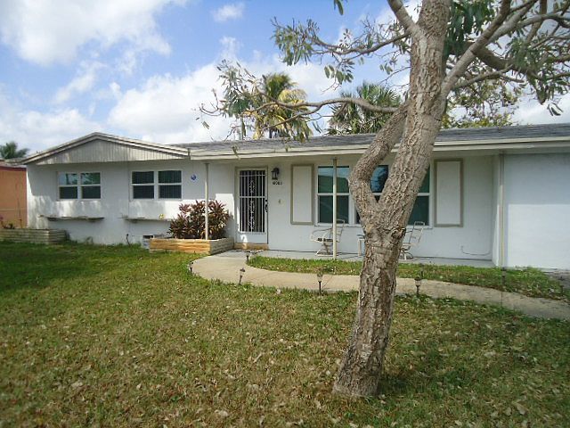 1st image of 18000 NW 42nd Pl