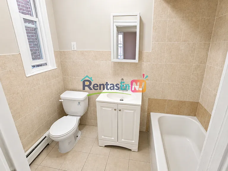 316 Mount Prospect Ave #7B — Photo 3
