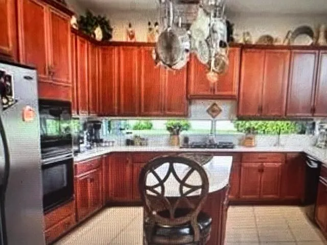 8407 Sedonia Cir — Photo 33