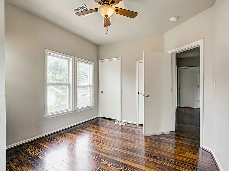 440 Elm Ave #2 — Photo 20