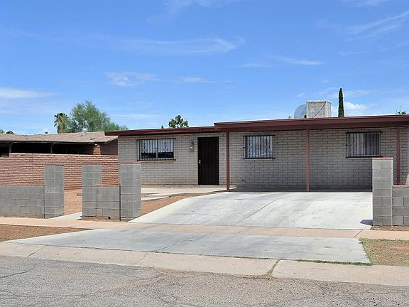 2nd image of 5791 S Catalina Ave