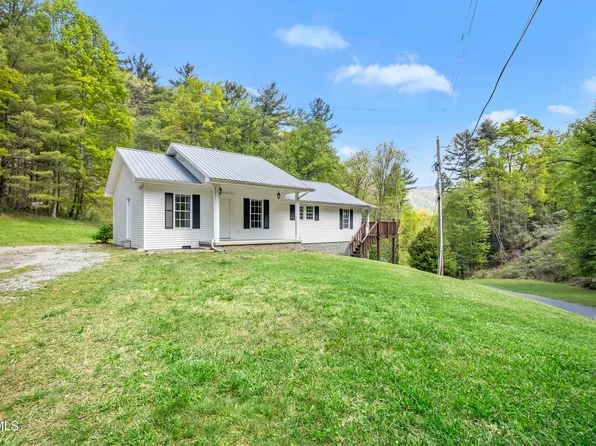236 Oliver Hollow Rd, Hampton, TN 37658