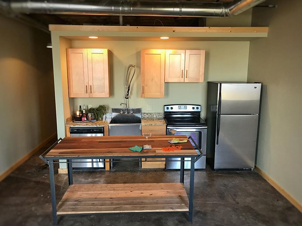 All stainless steel appliances