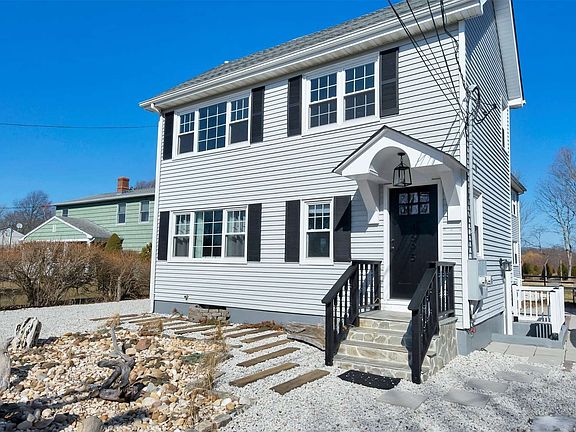 2nd image of 1695 Shipyard Ln #2