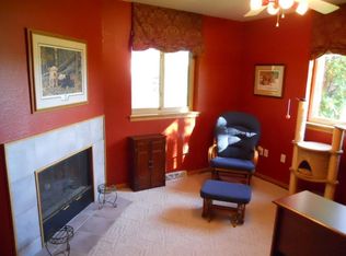 N26W26373 Quail Hollow Rd, Pewaukee, WI 53072