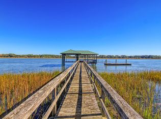 6111 Drop Anchor Ln, JOHNS ISLAND, SC 29457