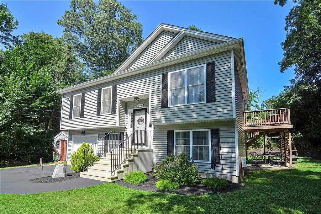 340 Scott Rd, Cumberland, RI 02864 | Zillow