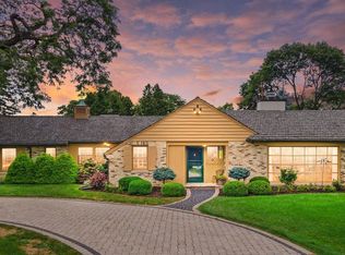 440 Cross Creek Rd, Racine, WI 53402