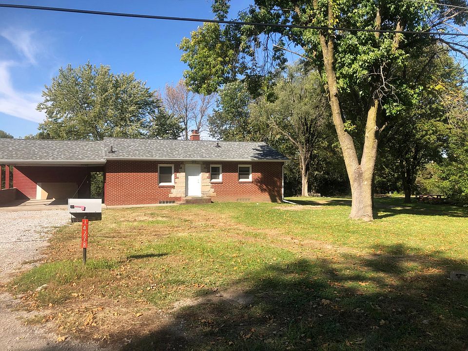Davenport Iowa 52804 Great location. Beautiful brick-faced home with carport, plenty of parking and big yard.