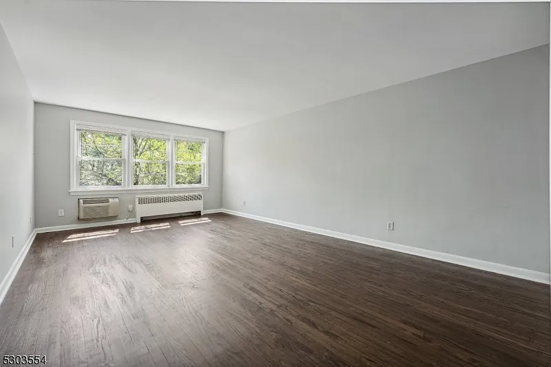 2 bed, 2.0 bath, $2,430 — Photo 3