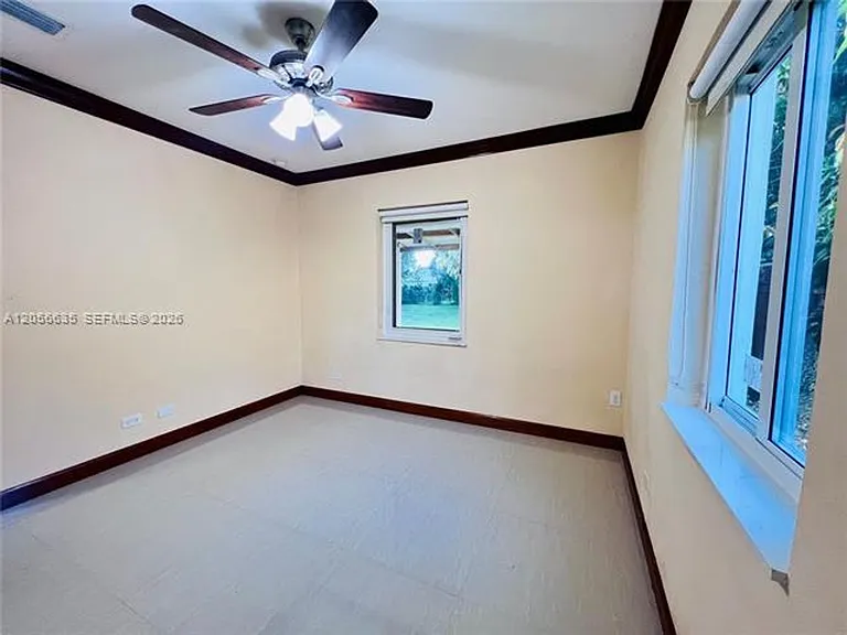 6225 SW 26th St #6225 — Photo 2