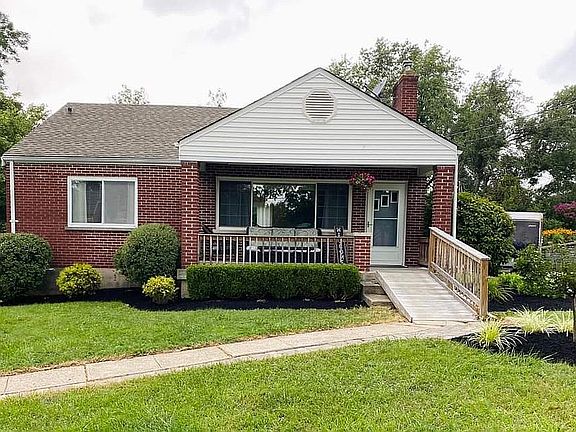 2nd image of 714 Winston Hill Dr