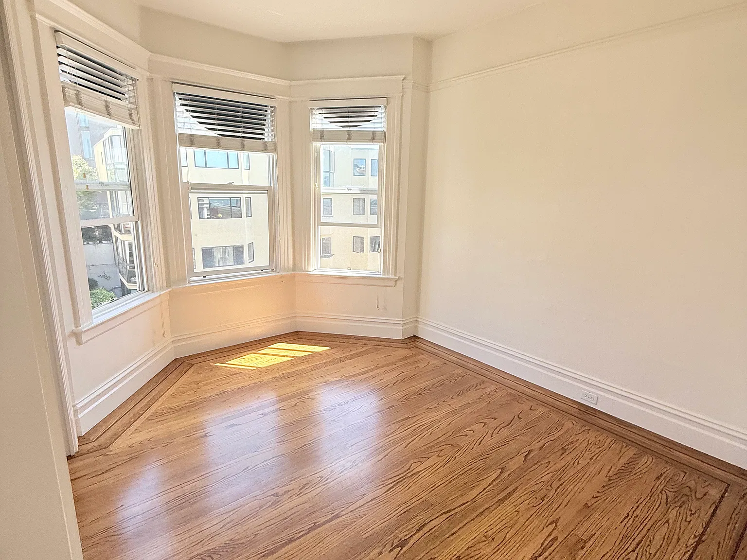 2 bed, $6,500 — Photo 3