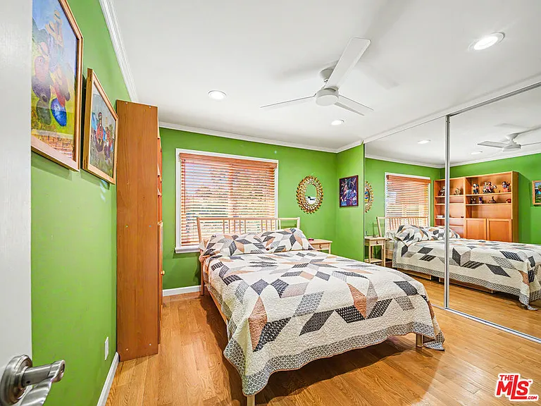 3106 Voltaire Dr — Photo 30