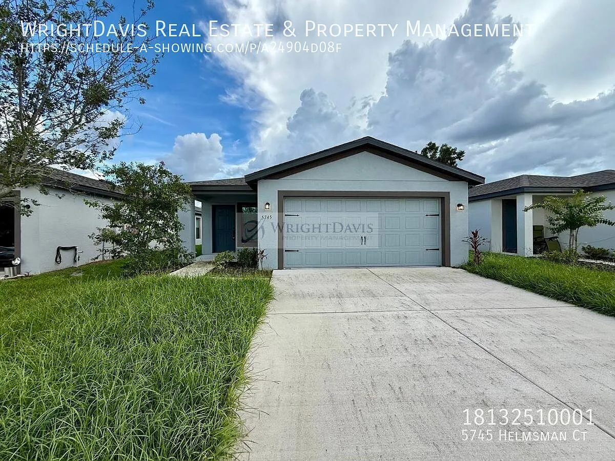 Beautiful 3/2 Home in Tampa! — Photo 1