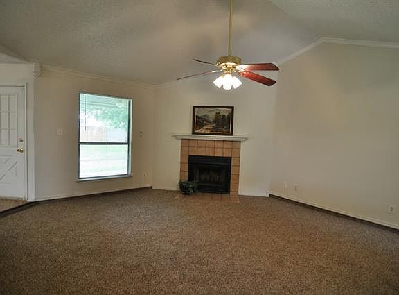 2nd image of 217 Juniper Dr