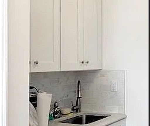 2nd image of 1736 2nd Ave APT 3B
