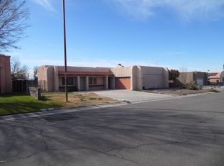 15664 Apache Loop, Ehrenberg, AZ 85334