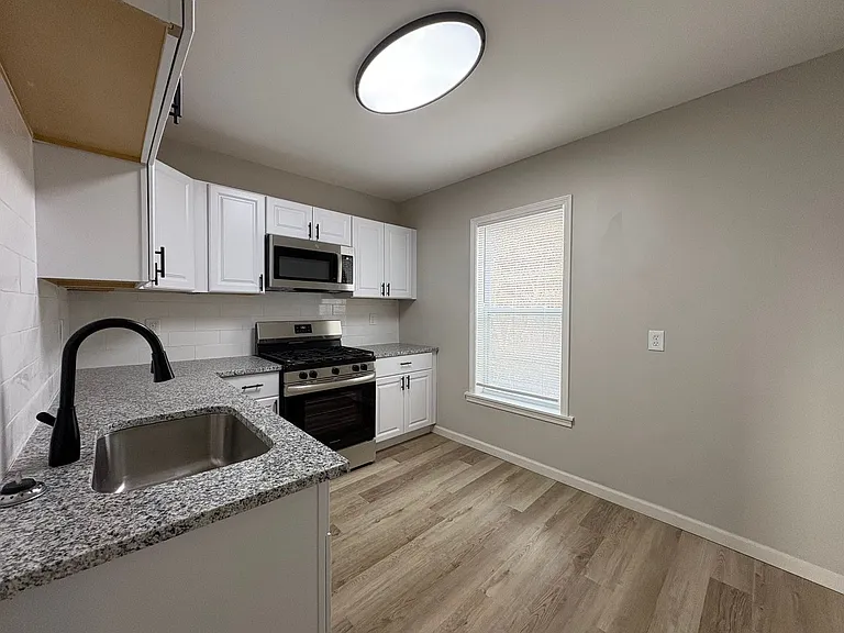 7027 Plateau Ave — Photo 6
