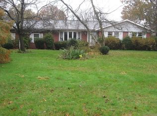 654 Apple Rd, Quakertown, PA 18951