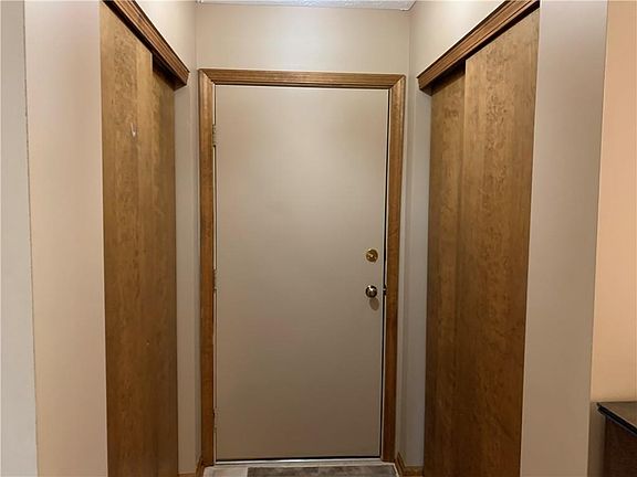 3rd image of 1120 Washington St