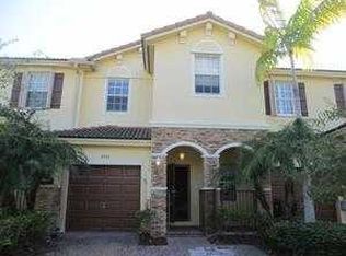 8926 SW 225th St, Cutler Bay, FL 33190