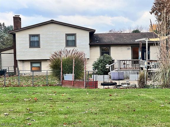 2nd image of 18428 William Dr
