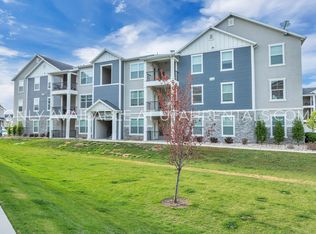 97 W Silver Springs Dr, Vineyard, UT 84059