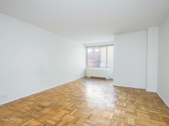 4th image of 1156 3rd Ave #7B