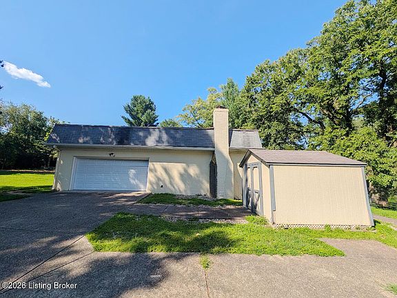 3rd image of 1913 Flat Rock Rd
