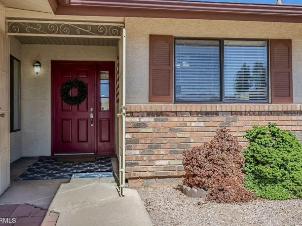 321 N 65th St APT 13, Mesa, AZ 85205