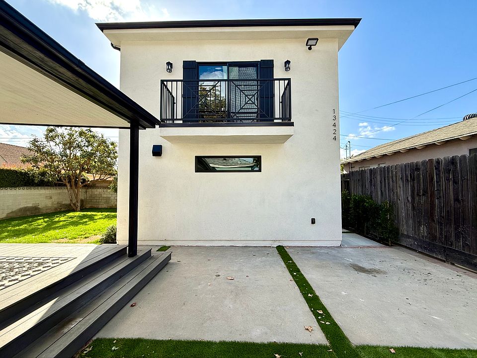 1st image of 13422 Debby St #1