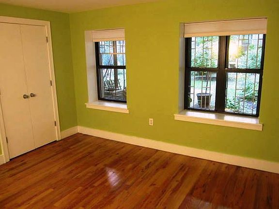 3rd image of 162 W 128th St #2