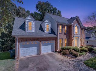 18 Middlecreek Way, Greenville, SC 29607